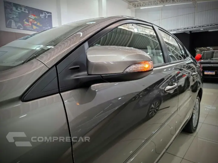 YARIS 1.5 16V FLEX SEDAN XL PLUS TECH MULTIDRIVE