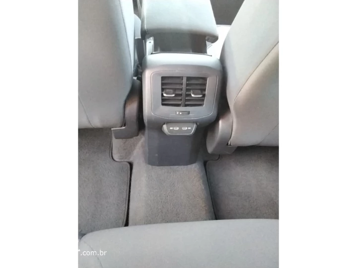 T-CROSS 1.0 200 TSI TOTAL FLEX COMFORTLINE AUTOMÁTICO
