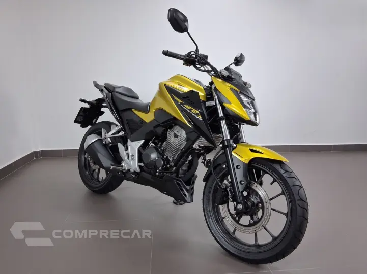 HONDA CB 300F TWISTER ABS