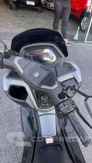 NMAX Connected 160 ABS