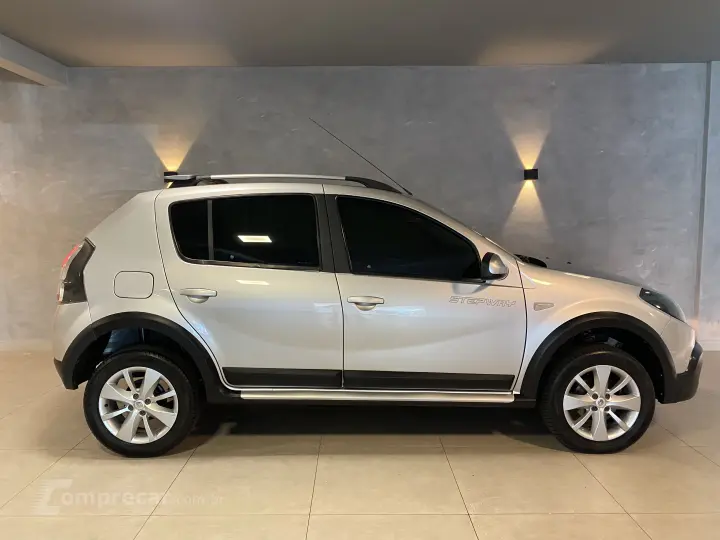 SANDERO 1.6 16V SCE Stepway