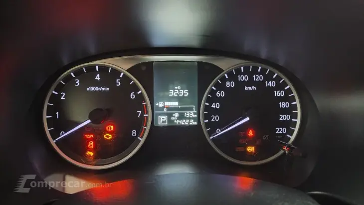 KICKS SV 1.6 16V FlexStar 5p Aut.