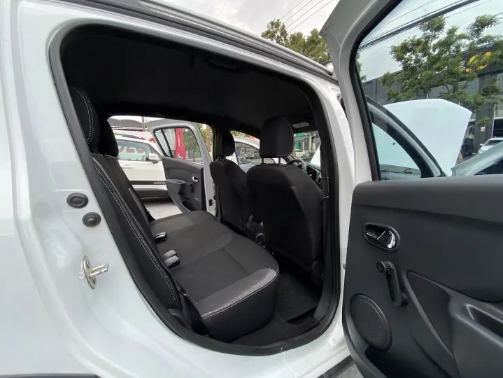 SANDERO 1.6 16V SCE Stepway ZEN