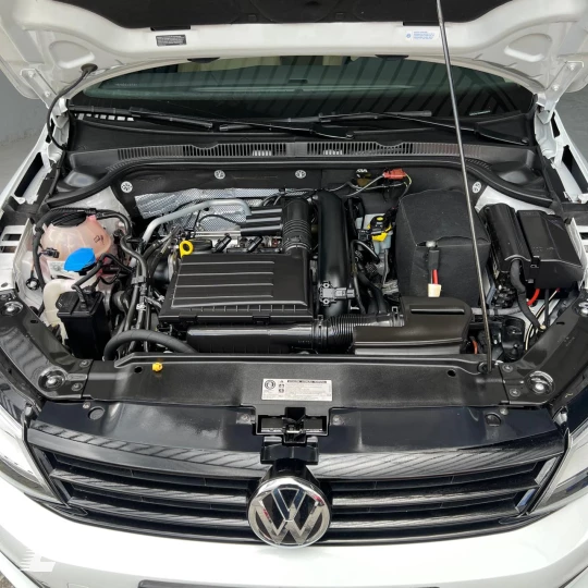 JETTA Comfortline 1.4 TSI 16V 4p Aut.