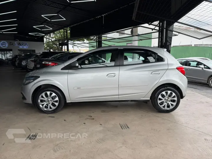 Onix LT 1.4 2013