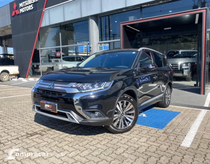 OUTLANDER 3.0 Mivec V6 Hpe-s AWD