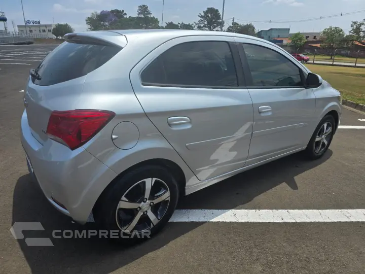 ONIX 1.4 MPFI LTZ 8V