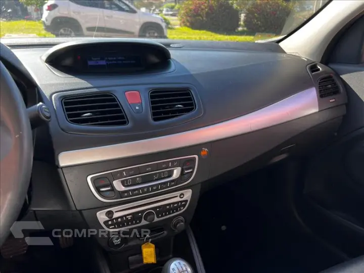 FLUENCE 2.0 Dynamique 16V