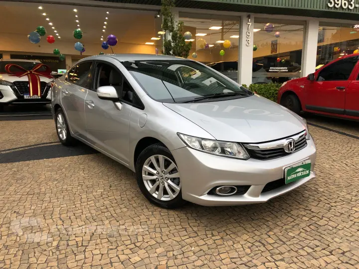 Civic 1.8 Lxl 16V Flex 4P Automático