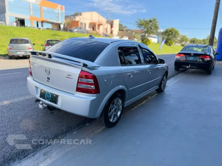 Astra Elegance 2.0 MPFI FlexPower 8V 5p