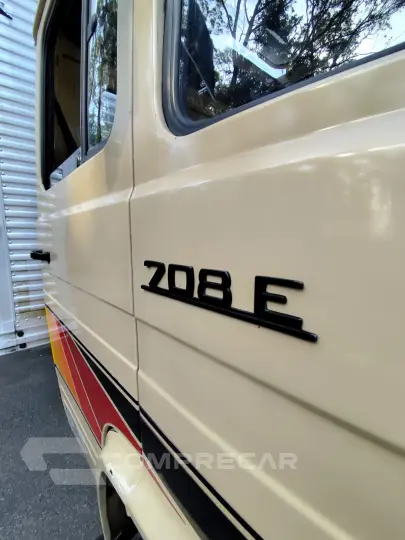 708 E