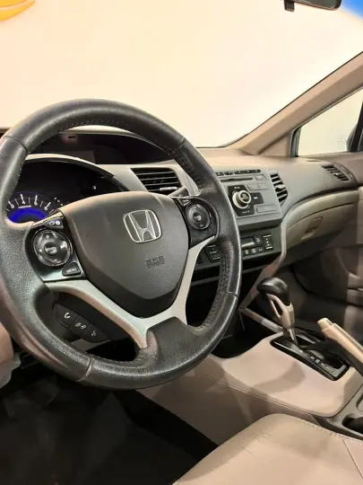 Civic Sedan LXS 1.8/1.8 Flex 16V Aut. 4p