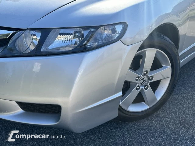 CIVIC - 1.8 LXS 16V 4P MANUAL