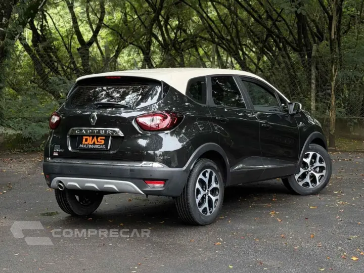 CAPTUR 2.0 16V HI-FLEX INTENSE AUTOMÁTICO