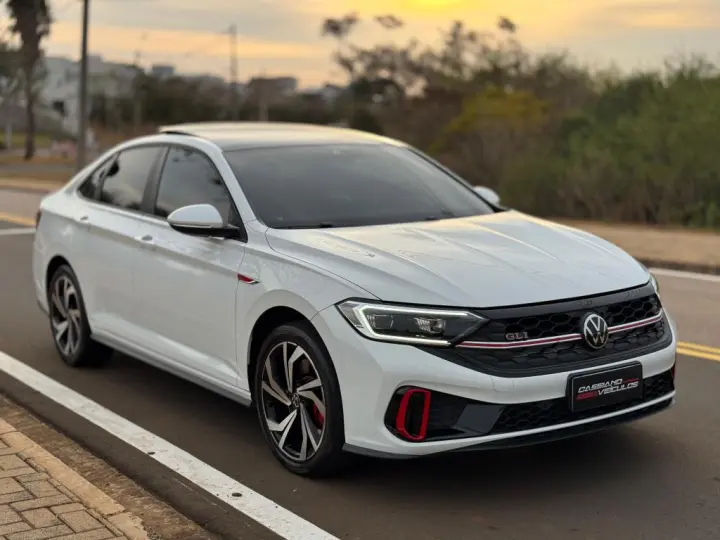 Jetta 2.0 4P 350 TSI GLI AUTOMÁTICO DSG