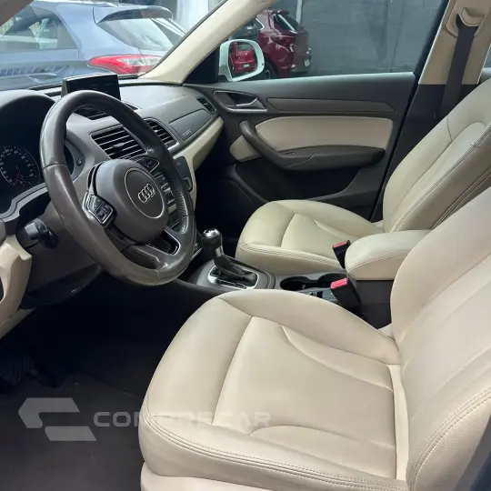 Q3 2.0 TFSI Ambiente Quattro