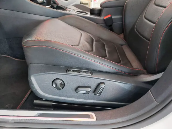 JETTA 2.0 350 TSI GLI