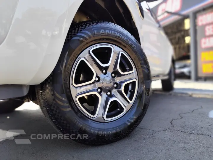 RANGER 2.5 XLT 4X2 CD 16V FLEX 4P MANUAL