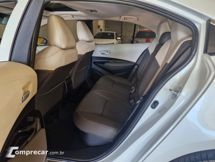 COROLLA 1.8 VVT-I Hybrid Altis Premium