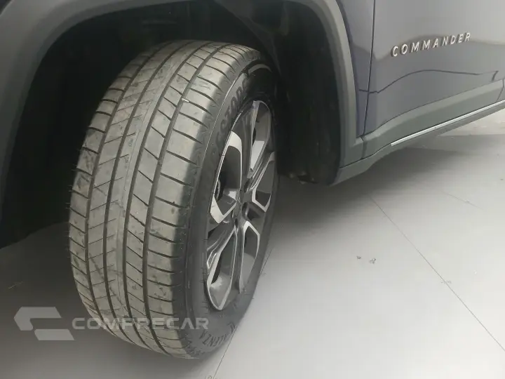 COMMANDER 1.3 T270 TURBO FLEX LIMITED AT6