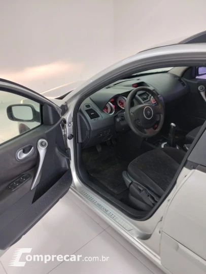 MÉGANE 1.6 Extreme Grand Tour 16V