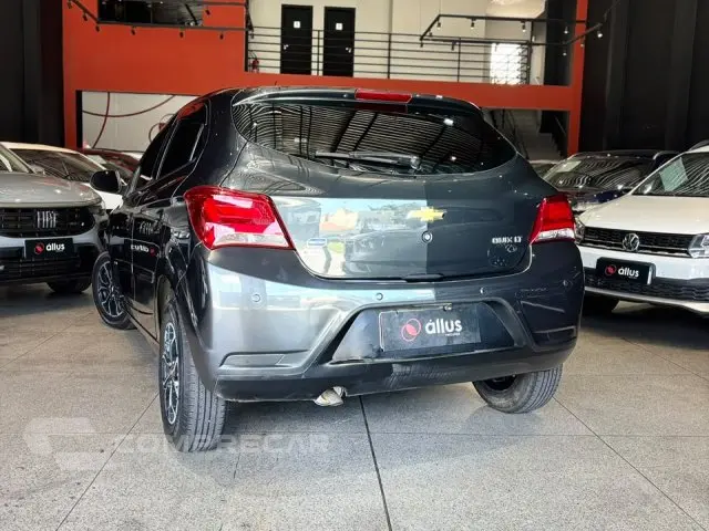 ONIX - 1.0 MPFI LT 8V 4P MANUAL
