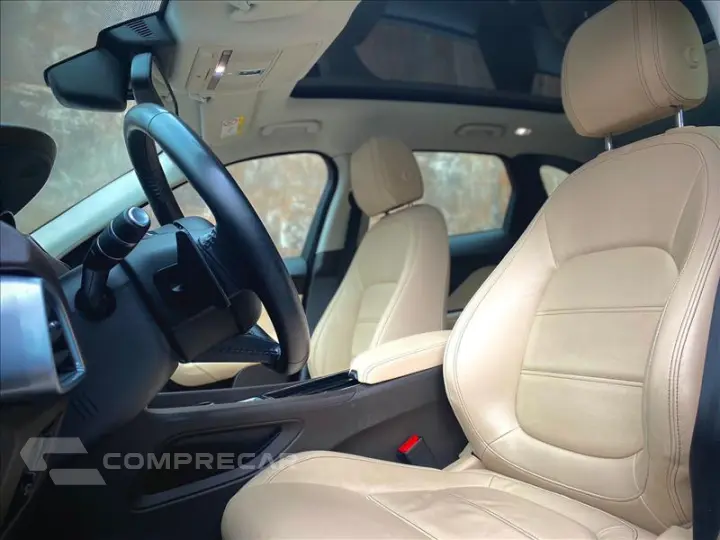 F-PACE 2.0 16V Turbo Prestige AWD