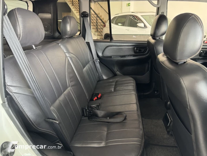 Pajero TR4 2.0 16V 4P FLEX AUTOMÁTICO