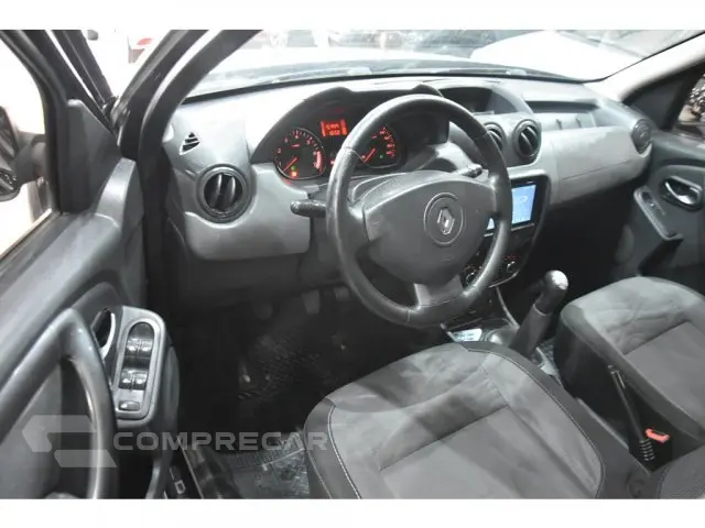 DUSTER - 1.6 4X2 16V 4P MANUAL