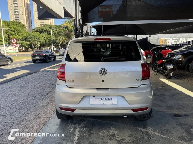 FOX - 1.6 MI 8V 4P MANUAL