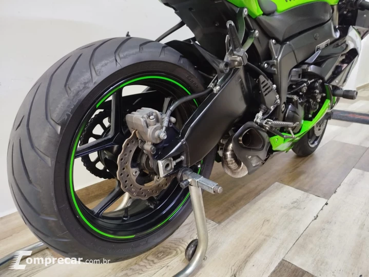 Ninja ZX-6R