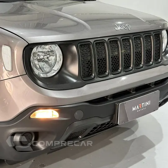 Renegade 1.8 4x2 Flex 16V Aut.