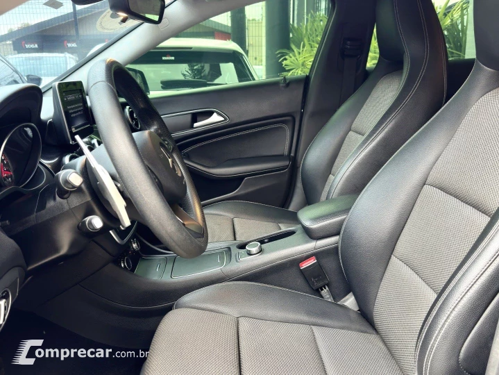 CLA 180 1.6 CGI GASOLINA 7G-DCT