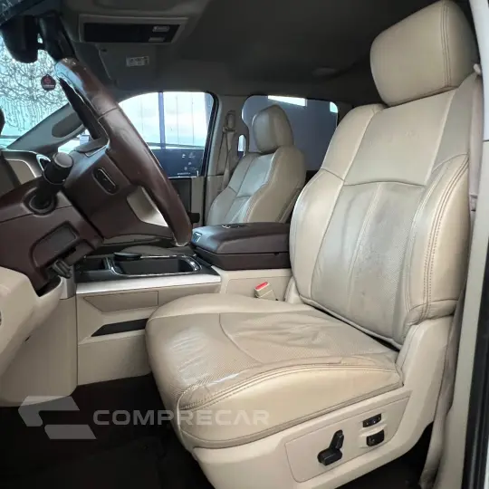 2500 6.7 Laramie 4X4 CD I6 Turbo