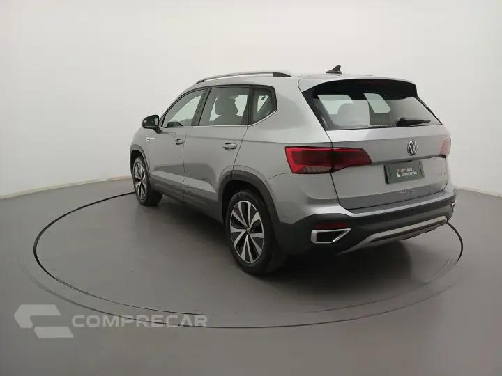 TAOS 1.4 250 TSI TOTAL FLEX HIGHLINE AUTOMÁTICO