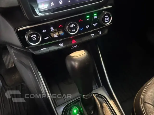 TORO - 1.3 TURBO 270 VOLCANO AT6