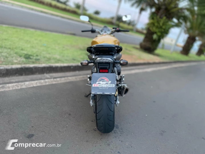 CB 600 HORNET