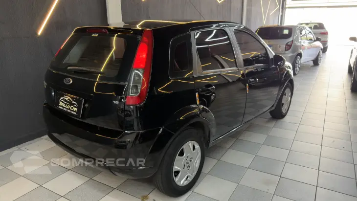 FIESTA 1.6 MPI Class Hatch 8V