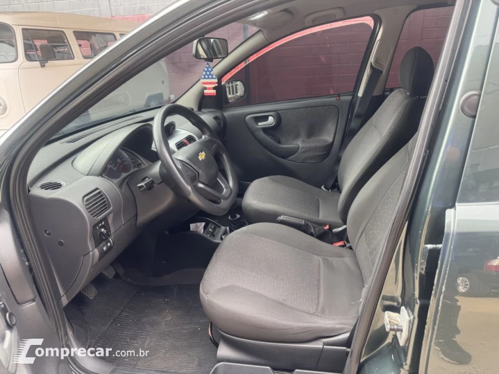 Corsa Hatch 1.4 4P PREMIUM FLEX