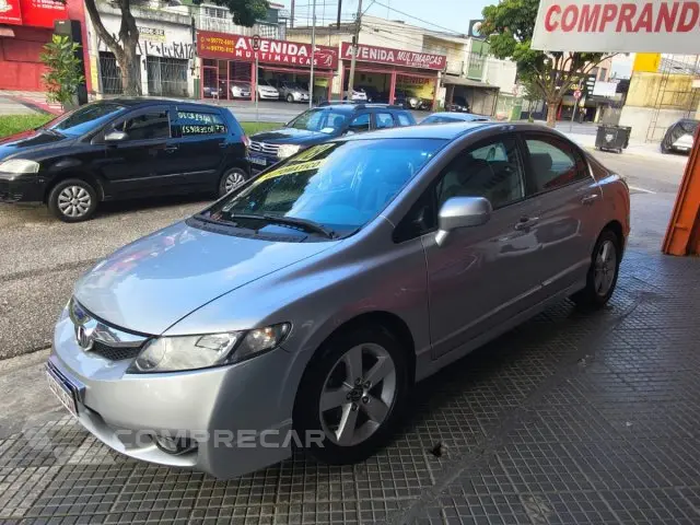 CIVIC - 1.8 LXS 16V 4P AUTOMÁTICO