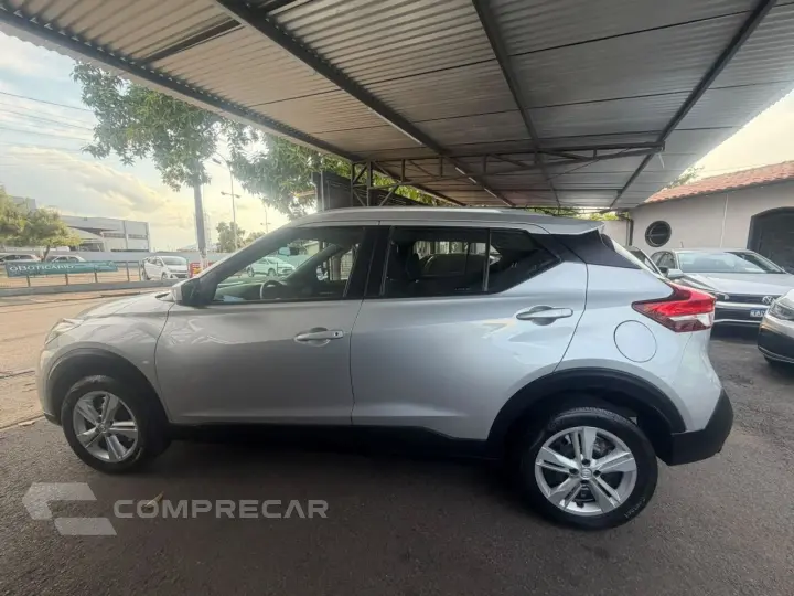 Kicks 1.6 16V 4P FLEXSTART S DIRECT X-TRONIC AUTOMÁTICO CVT