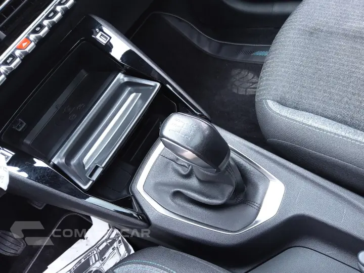 208 1.0 FIREFLY FLEX STYLE MANUAL