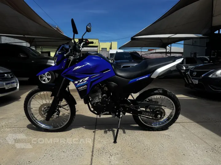 XTZ 250 LANDER
