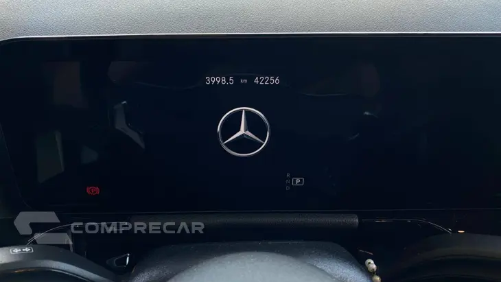 MERCEDES-BENZ GLA 200 1.3 GCI AMG LINE 7G-DCT