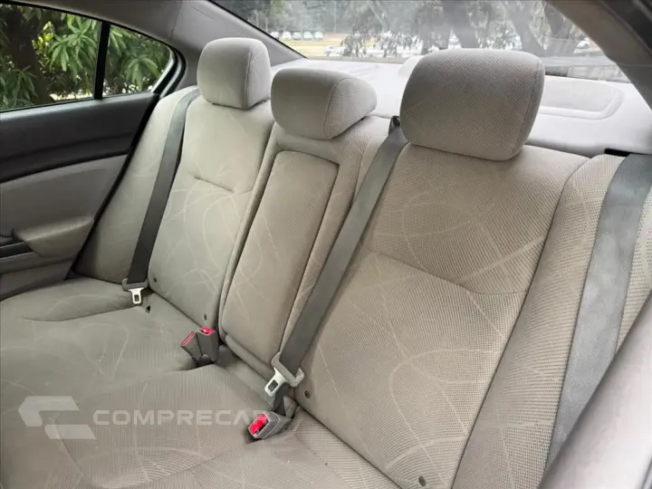 CIVIC 1.8 LXS 16V FLEX 4P MANUAL