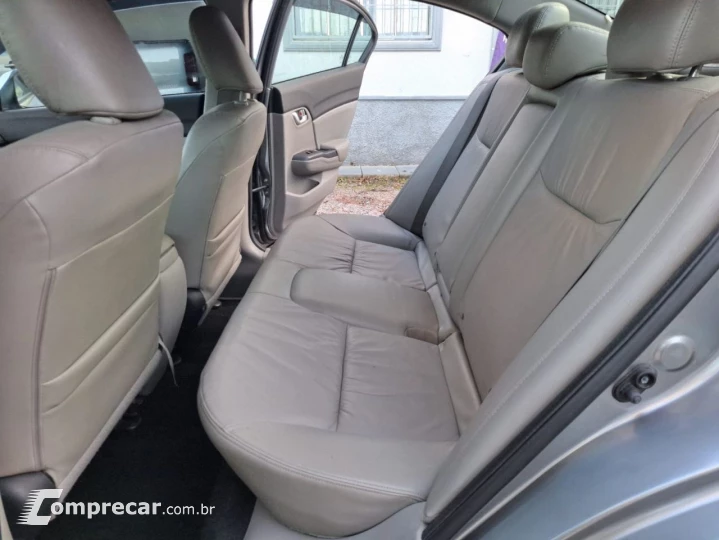 Civic 2.0 16V 4P FLEX LXR AUTOMÁTICO