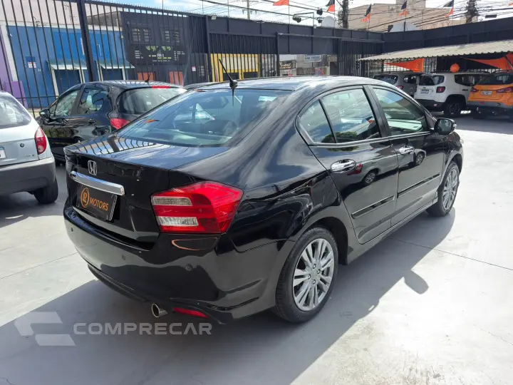 CITY 1.5 EX Sedan 16V