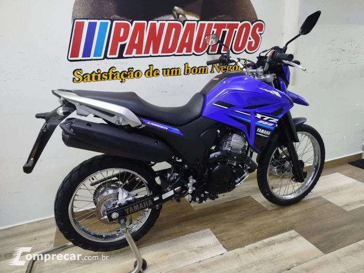 XTZ 250 Lander 250 cc