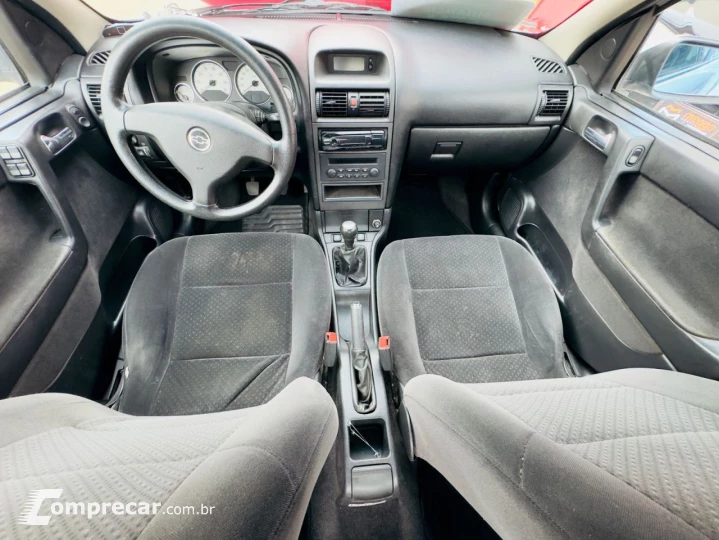 ASTRA 2.0 MPFI Advantage 8V