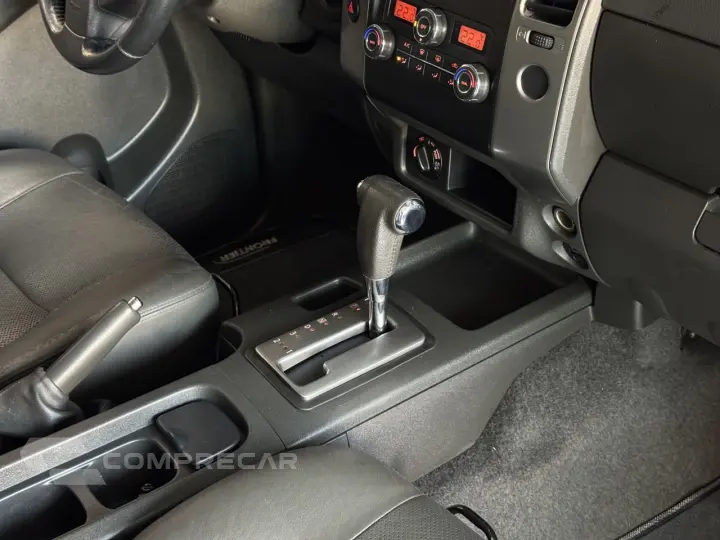 Frontier 2.5 SL 4X4 TURBO DIESEL CABINE DUPLA AUTOMÁTICO